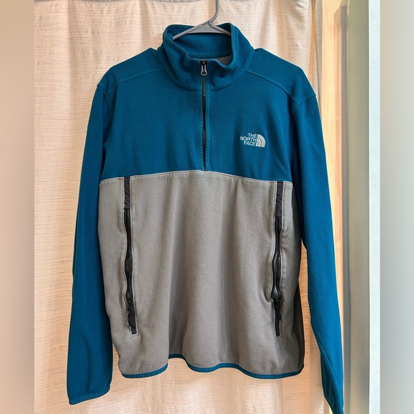 The North Face Jacket - Picture 1 of 2
